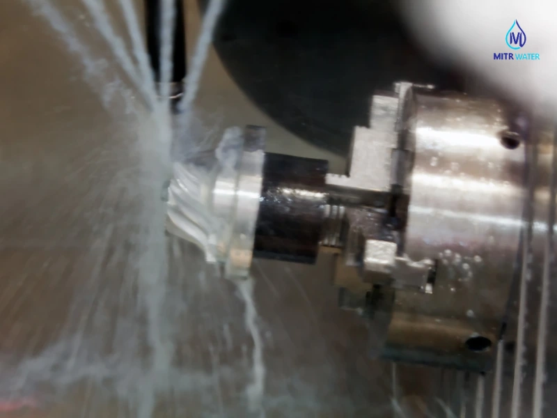 บริษัทล้างถังเก็บน้ำ ใช้เครื่องมือมาตรฐาน