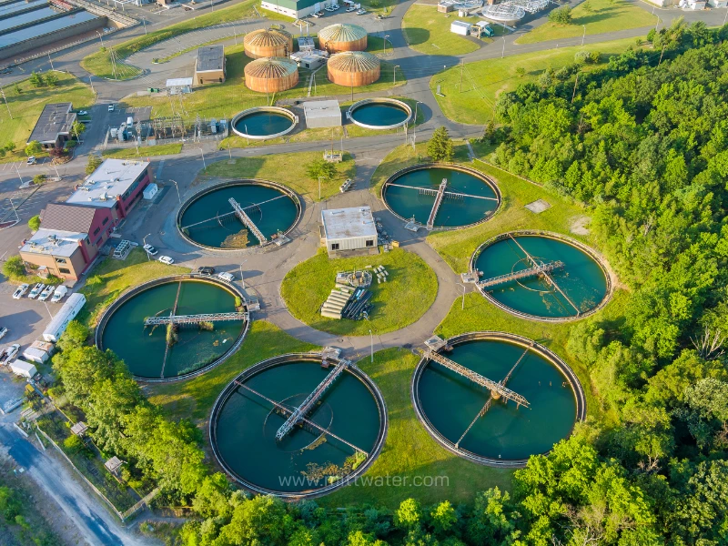 องค์ประกอบสำคัญในระบบบําบัดน้ําเสียแบบบ่อเติมอากาศ